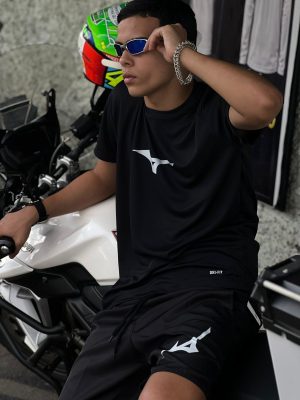 2 Kit 2 Camisas 2 Bermudas